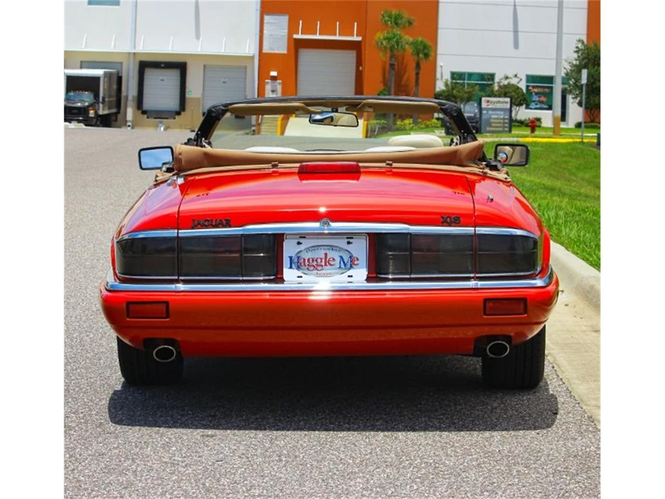 1995 Jaguar XJS - Image 3 of 13