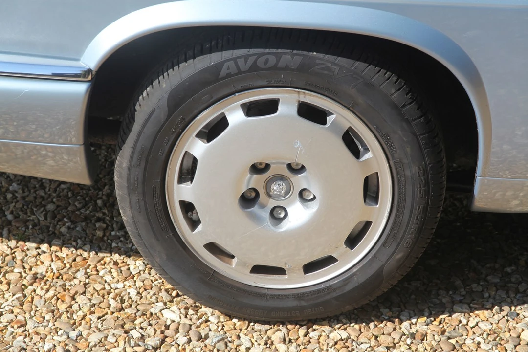 1995 Jaguar XJS Facelift AJ-16 - Image 27 of 30