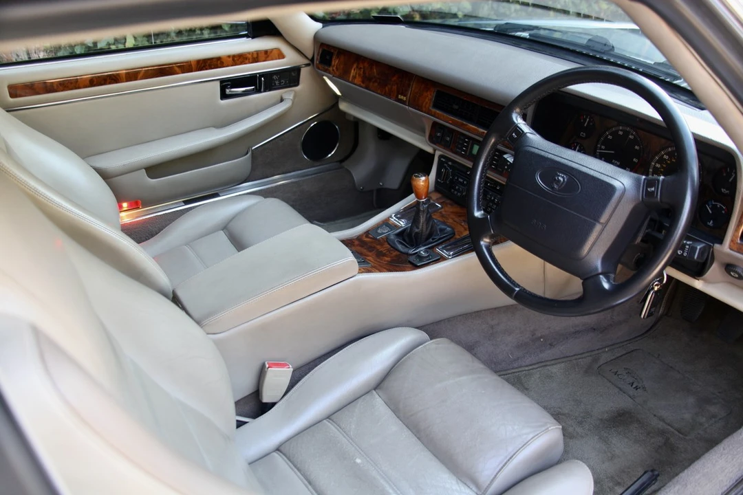 1995 Jaguar XJS Facelift AJ-16 - Image 28 of 30
