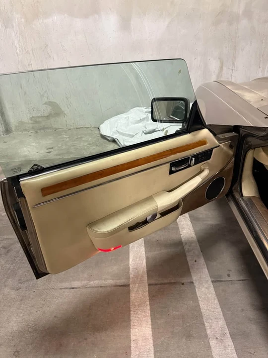 1995 Jaguar XJS - Image 11 of 14