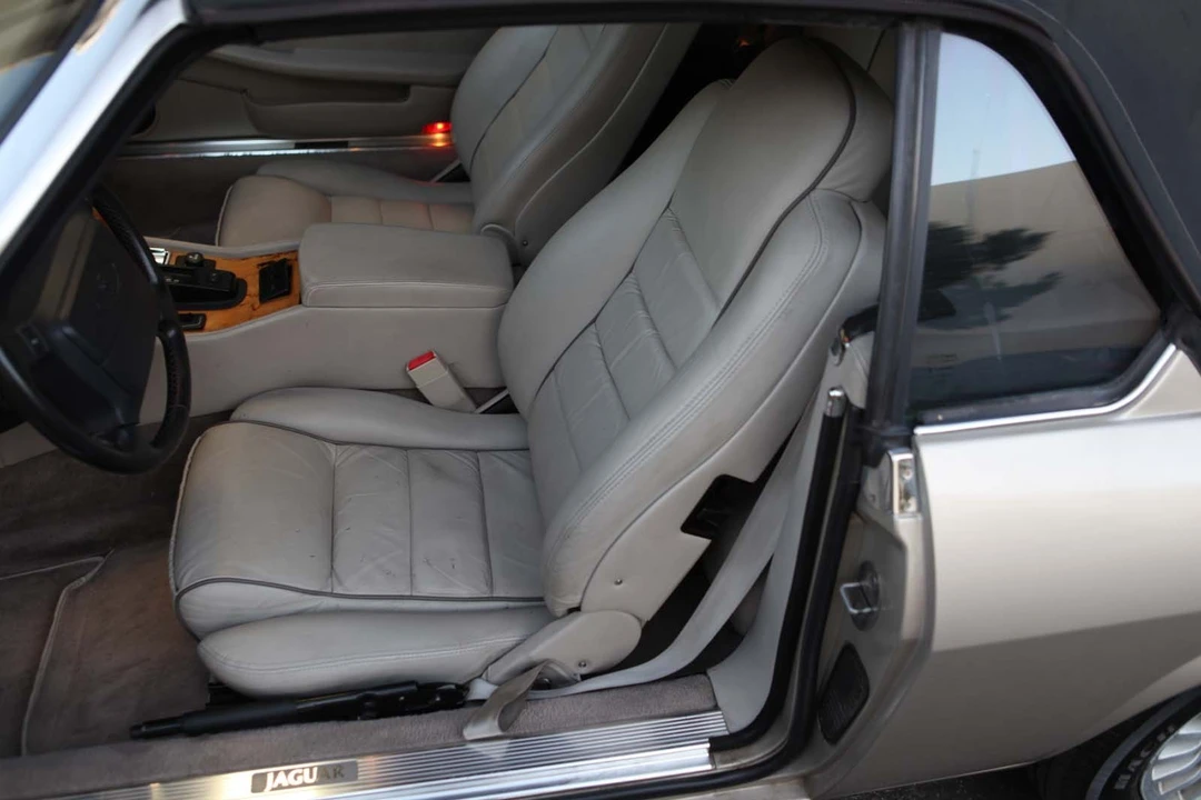 1995 Jaguar XJS - Image 11 of 20