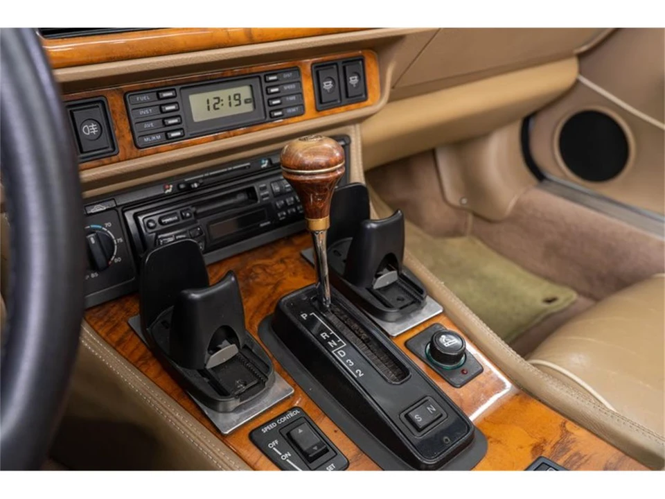 1995 Jaguar XJS - Image 16 of 31