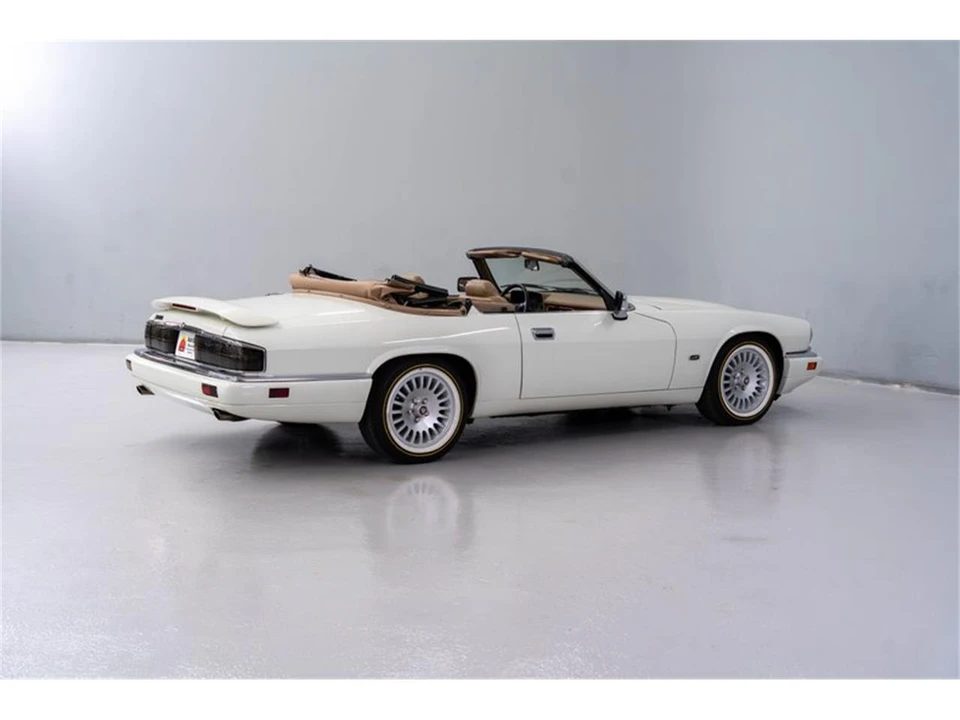 1995 Jaguar XJS - Image 6 of 31