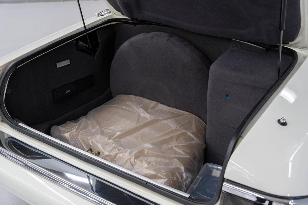 1995 Jaguar XJS - Image 28 of 31