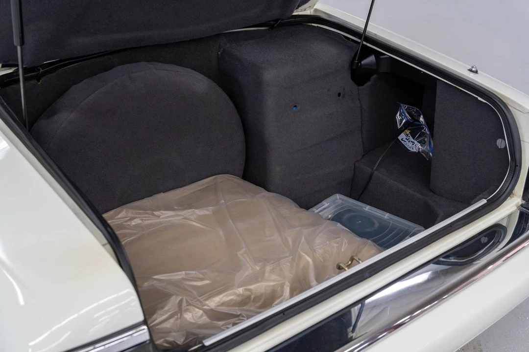 1995 Jaguar XJS - Image 26 of 31
