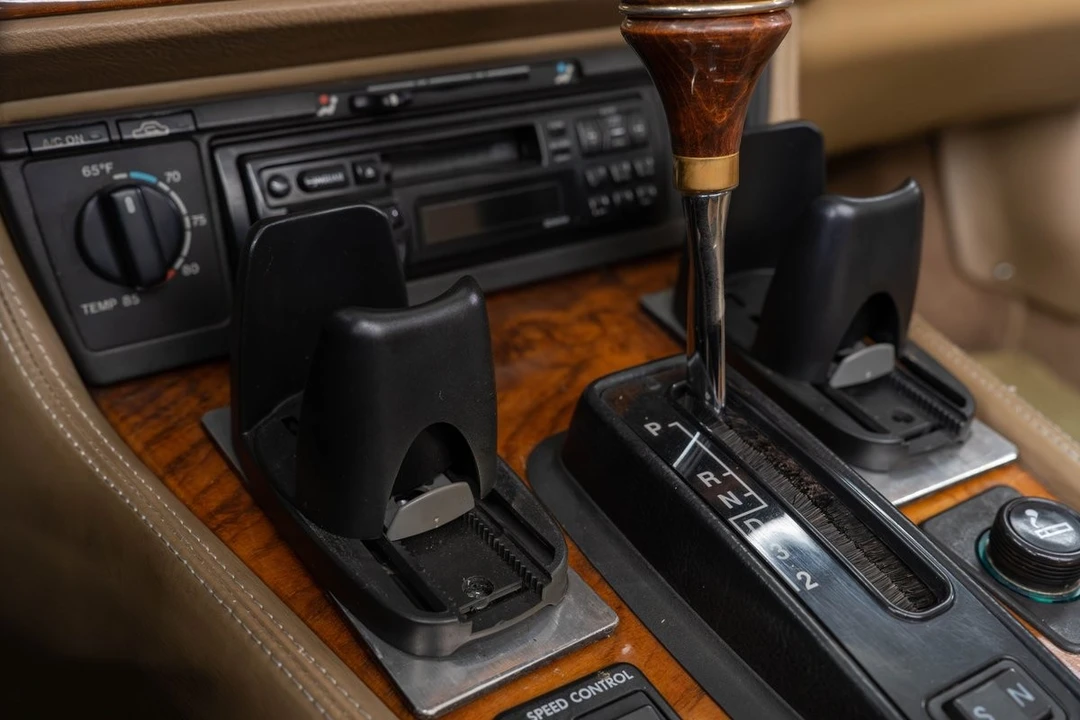 1995 Jaguar XJS - Image 16 of 31