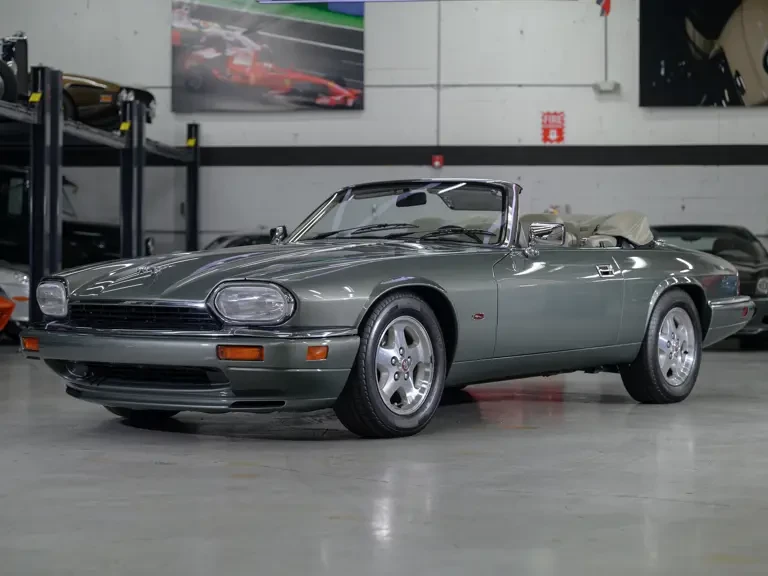 1995 Jaguar XJS - Image 2 of 31