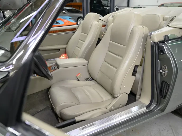 1995 Jaguar XJS - Image 18 of 31