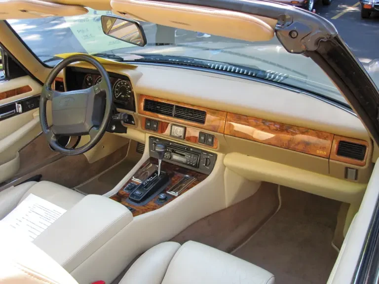 1995 Jaguar XJS - Image 4 of 7