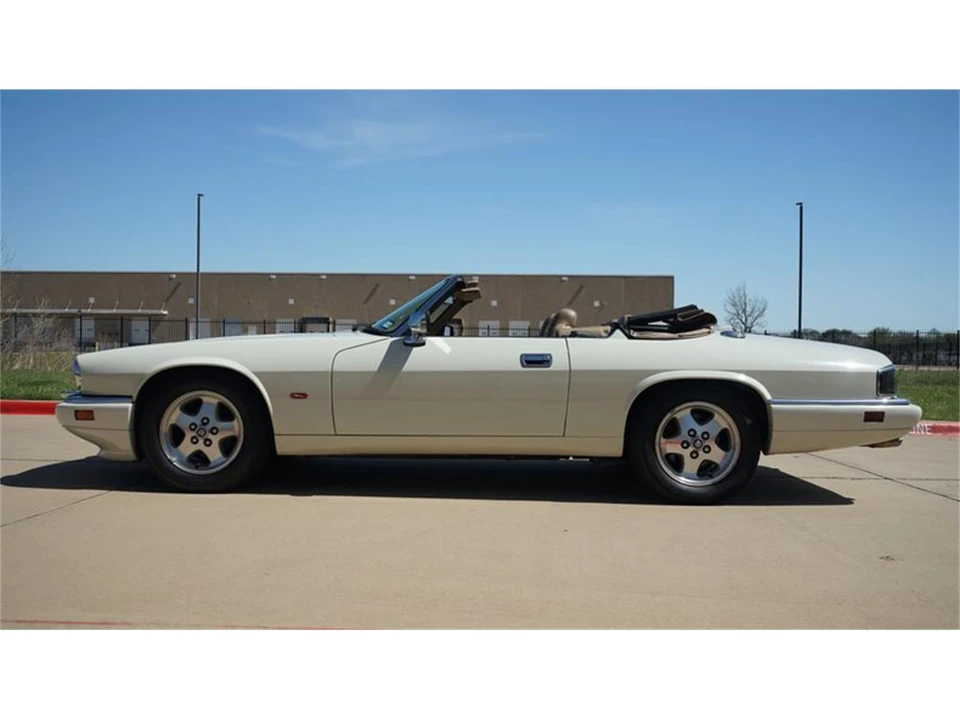1995 Jaguar XJS - Image 6 of 31
