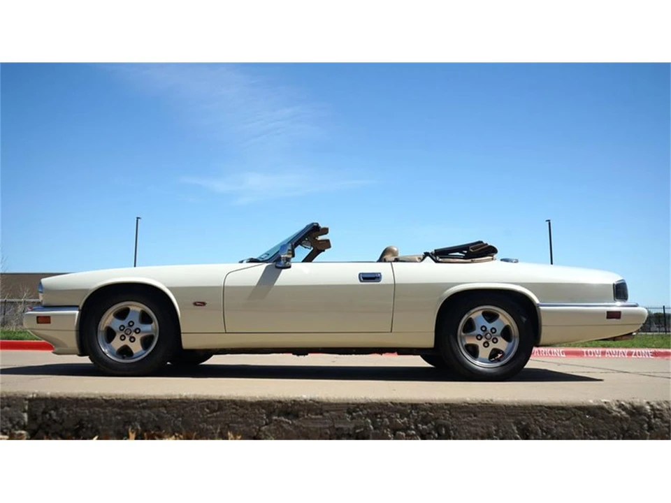 1995 Jaguar XJS - Image 7 of 31