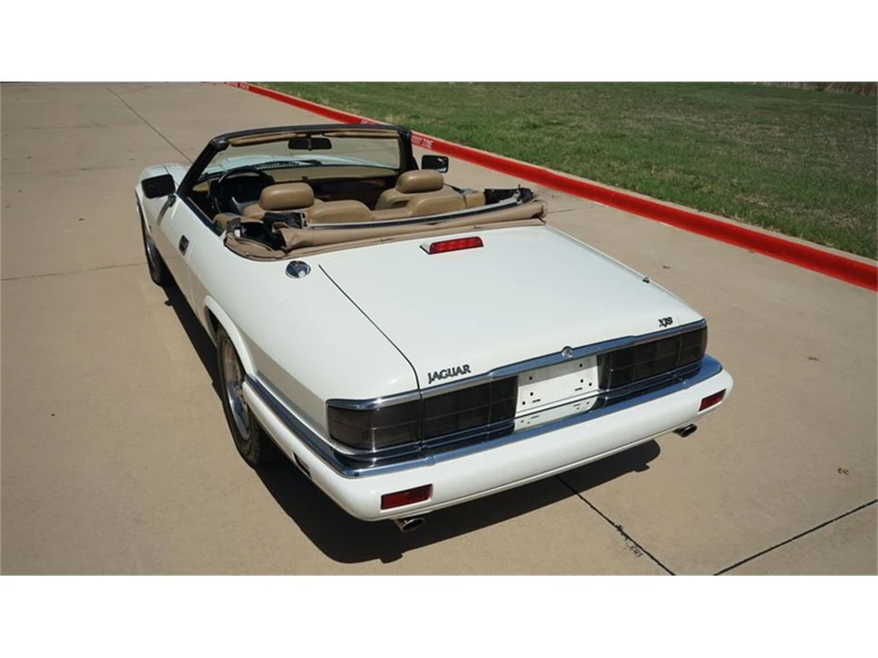 1995 Jaguar XJS - Image 8 of 31