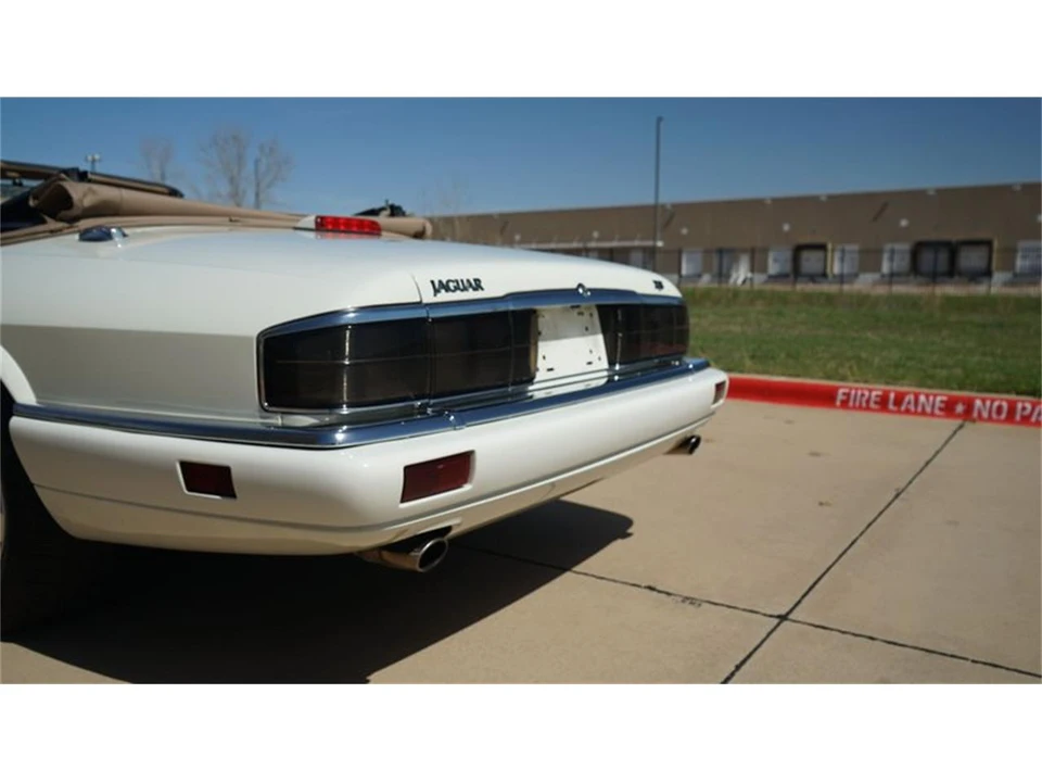 1995 Jaguar XJS - Image 28 of 31