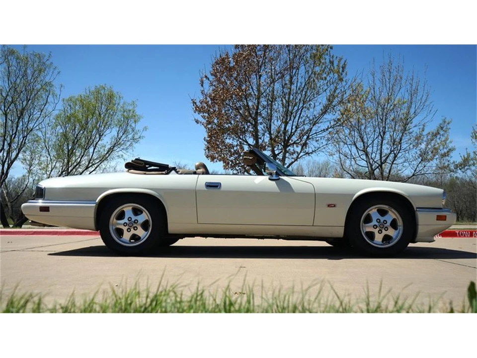 1995 Jaguar XJS - Image 19 of 31