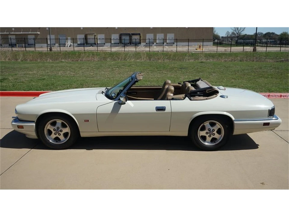 1995 Jaguar XJS - Image 5 of 31