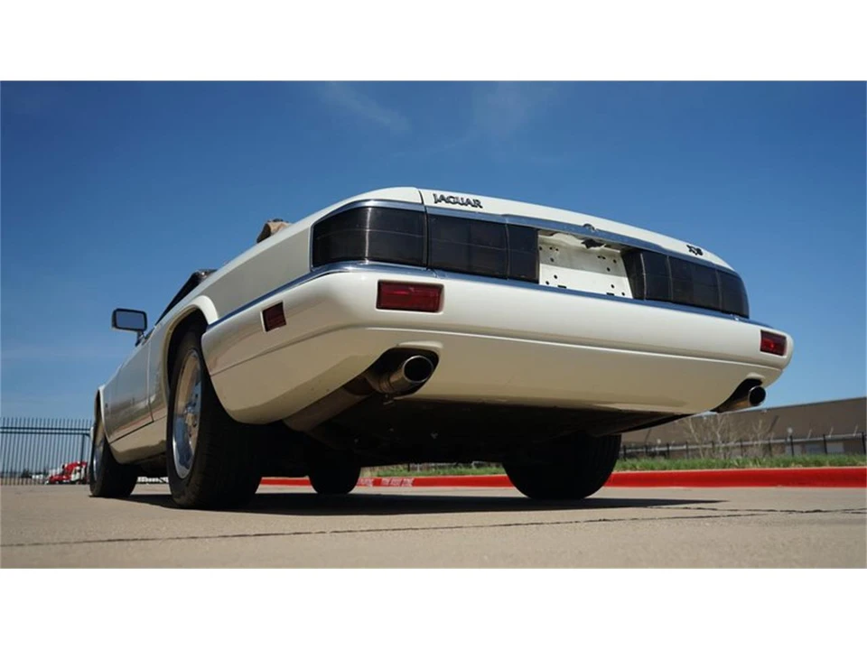 1995 Jaguar XJS - Image 10 of 31