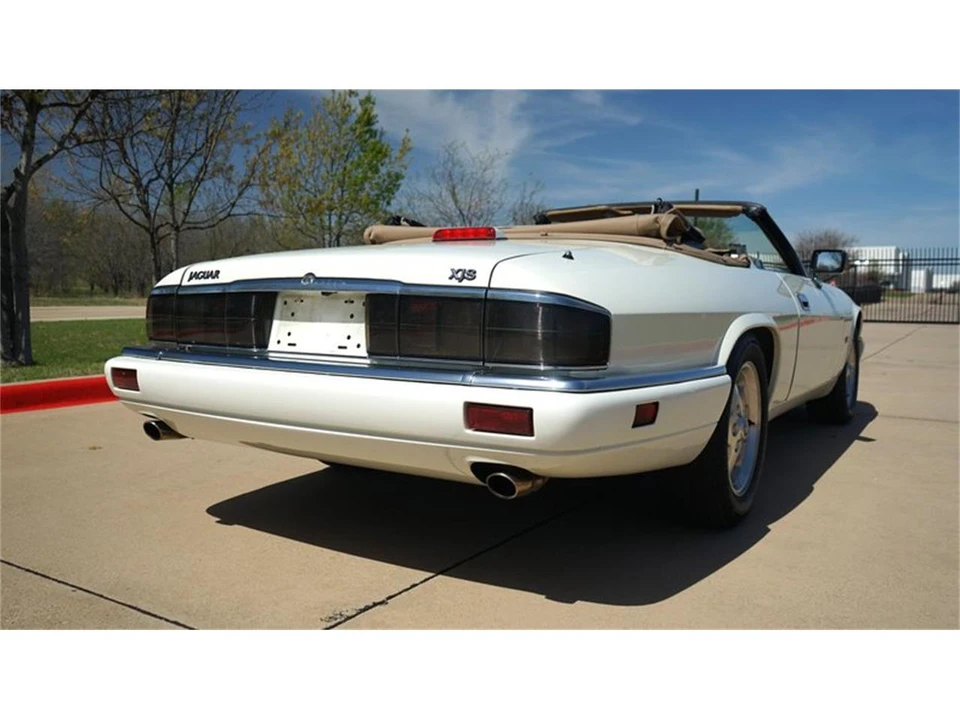1995 Jaguar XJS - Image 15 of 31
