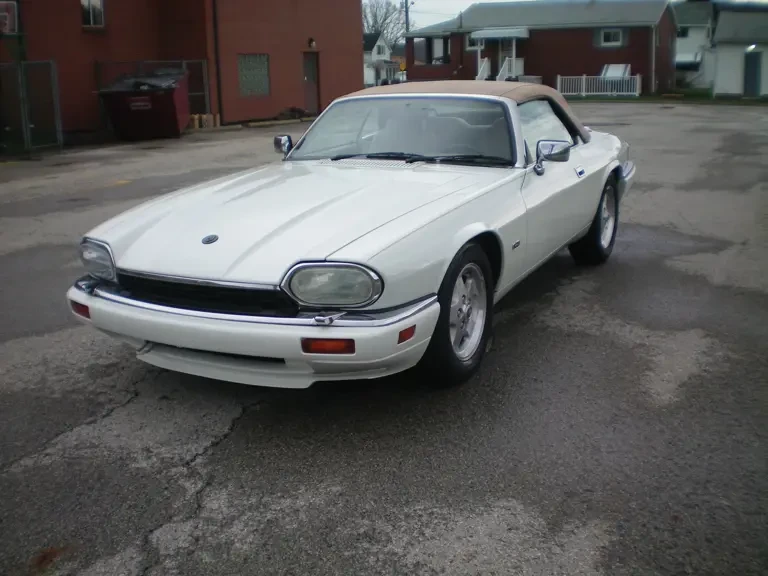 1995 Jaguar XJS - Image 2 of 2