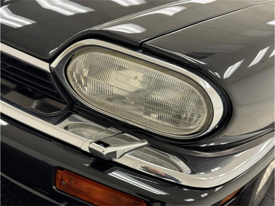 1995 Jaguar XJS Facelift AJ-16 - Image 13 of 31