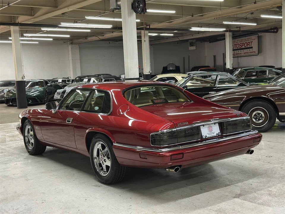 1995 Jaguar XJS - Image 4 of 31