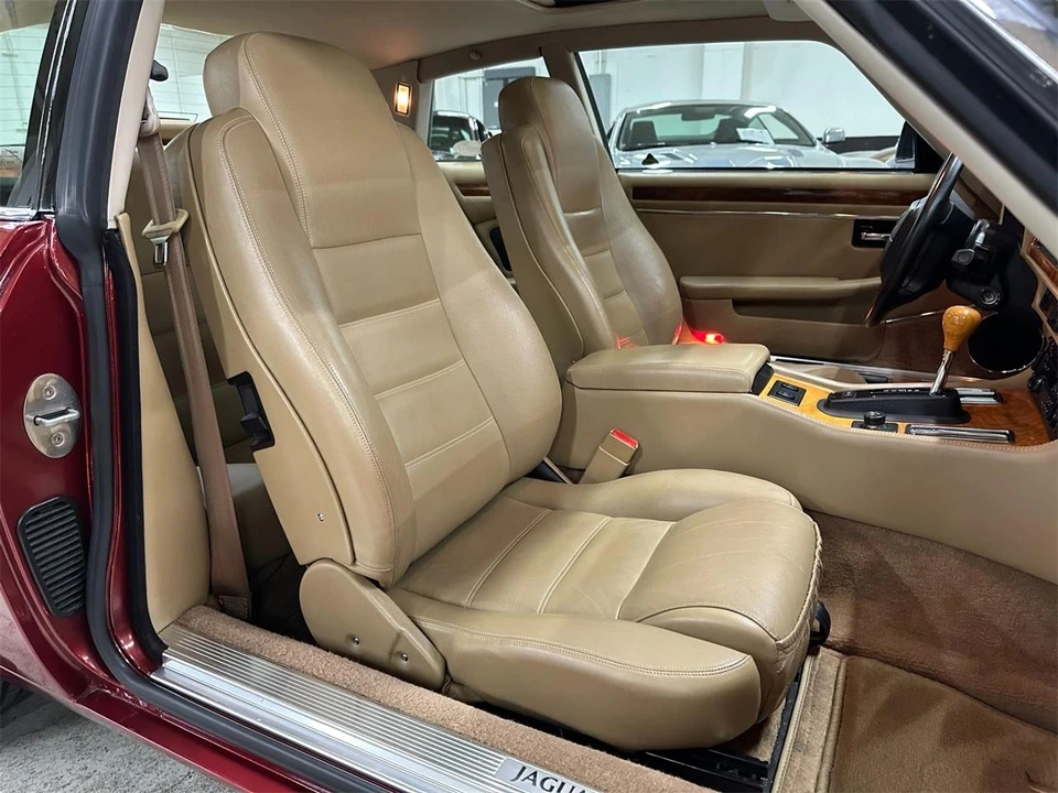 1995 Jaguar XJS - Image 26 of 31