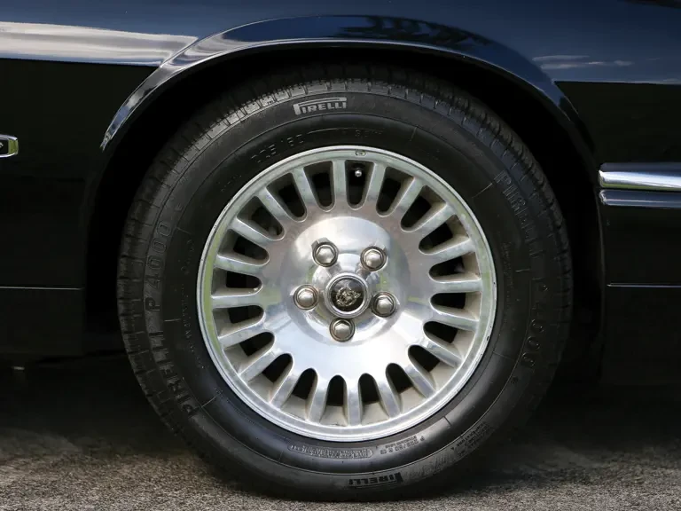 1995 Jaguar XJS Facelift V12 - Image 11 of 25