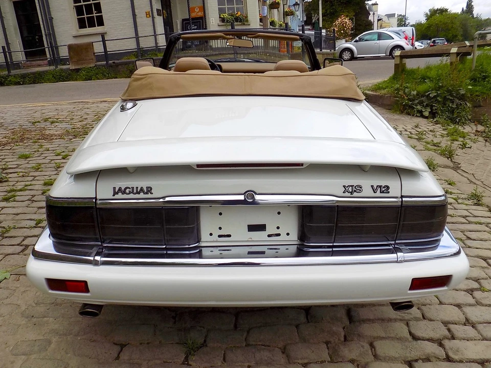 1995 Jaguar XJS Facelift V12 - Image 15 of 30