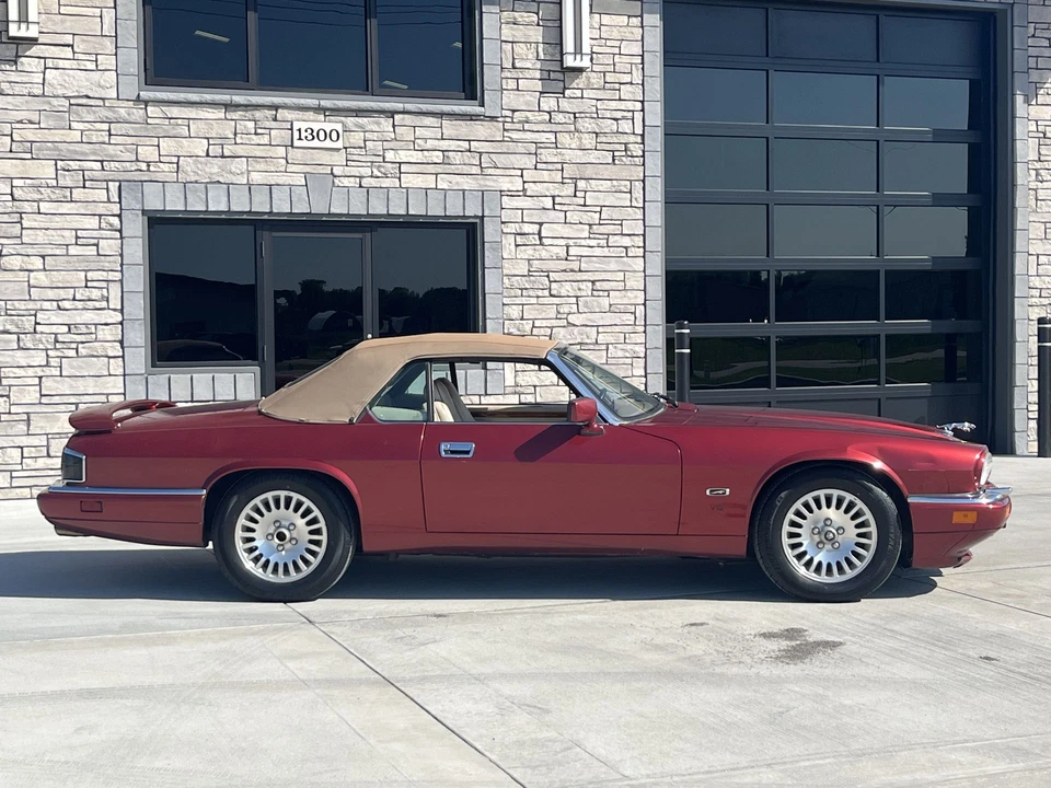 1995 Jaguar XJS Convertible - Image 18 of 31