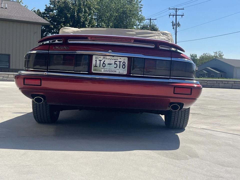 1995 Jaguar XJS Convertible - Image 25 of 31