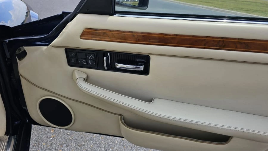 1995 Jaguar XJS Facelift V12 - Image 24 of 31
