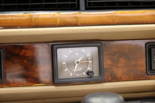 1995 Jaguar XJS Convertible - Image 24 of 31