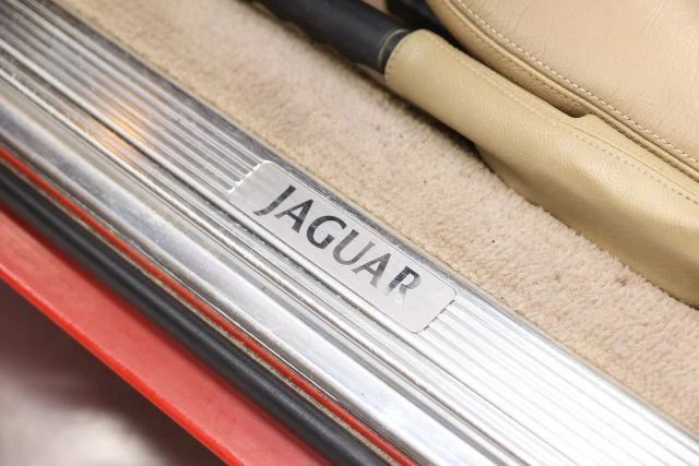 1995 Jaguar XJS Convertible - Image 14 of 31