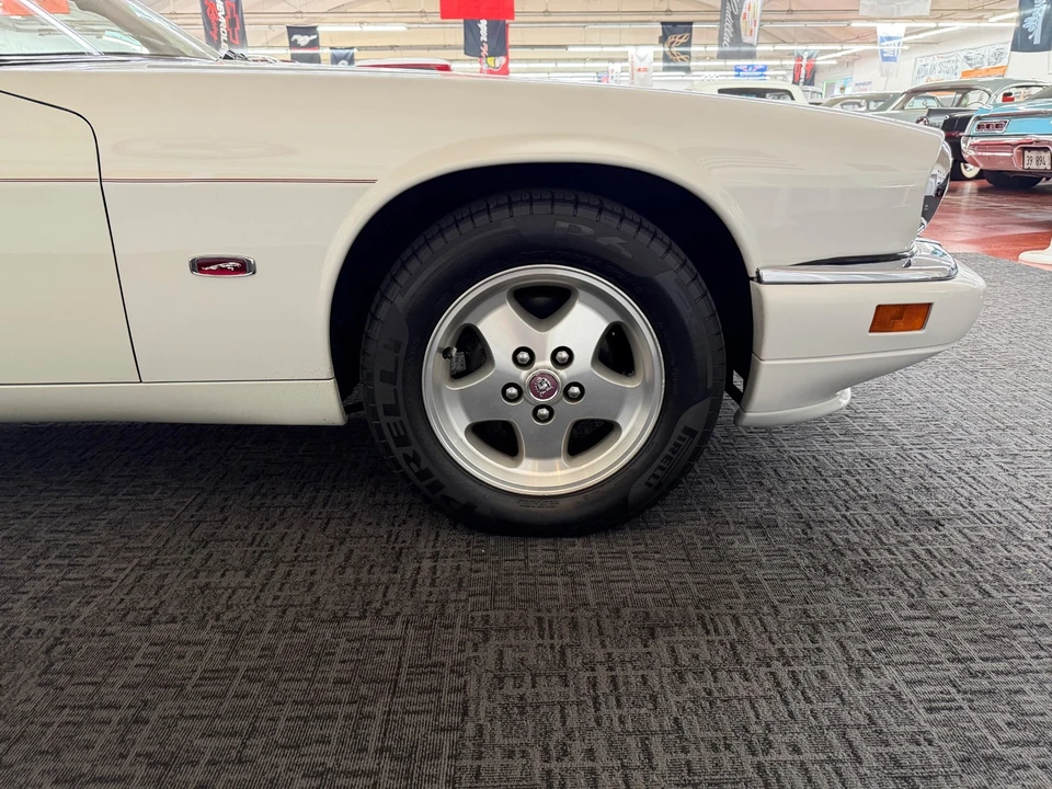 1995 Jaguar XJS Facelift AJ-16 - Image 30 of 31