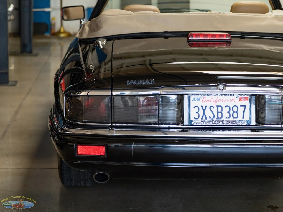 1995 Jaguar XJS - Image 16 of 31