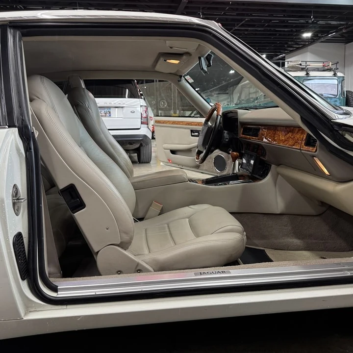 1995 Jaguar XJS - Image 6 of 13