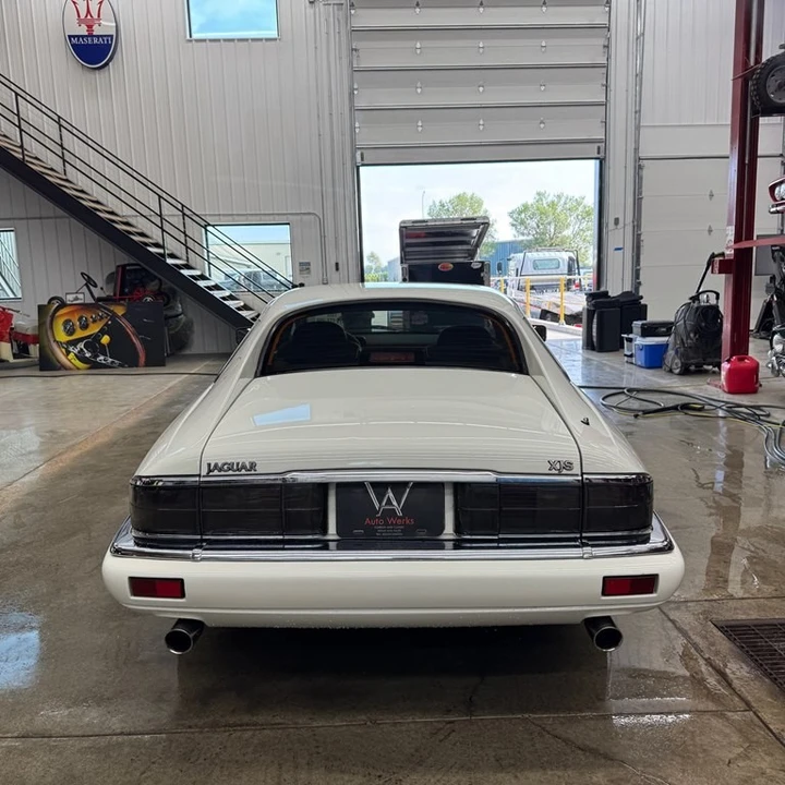 1995 Jaguar XJS - Image 4 of 13