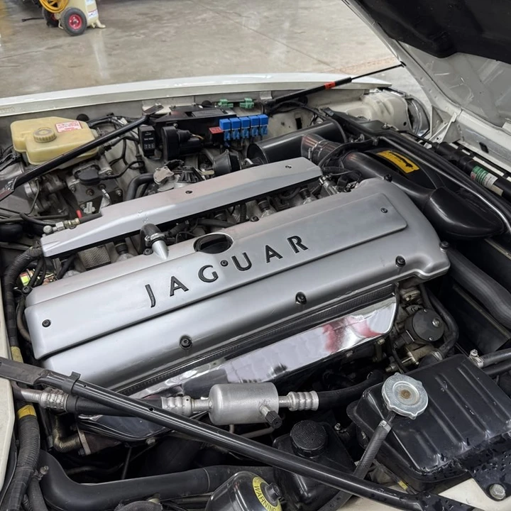 1995 Jaguar XJS - Image 12 of 13