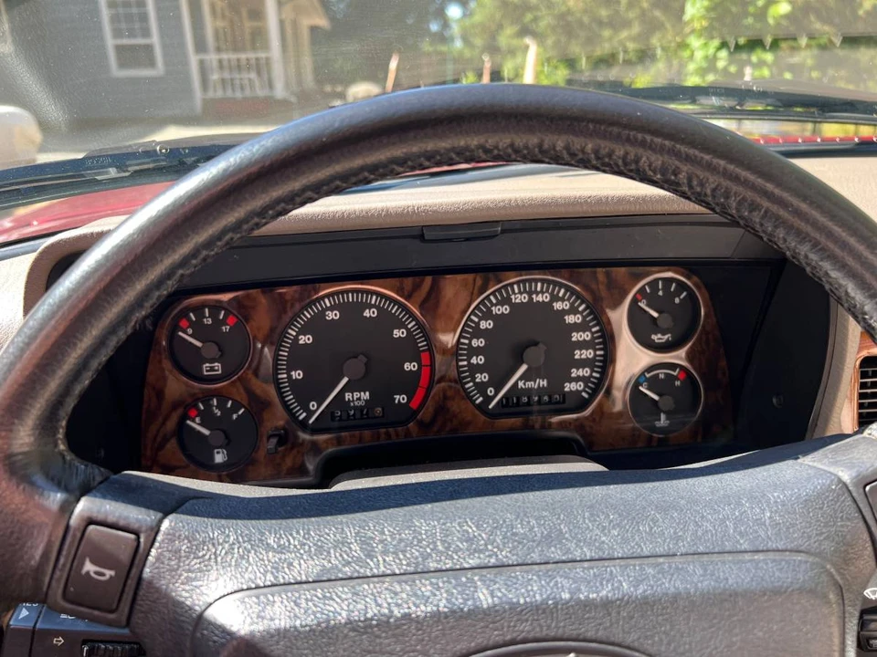 1995 Jaguar XJS Convertible - Image 9 of 15
