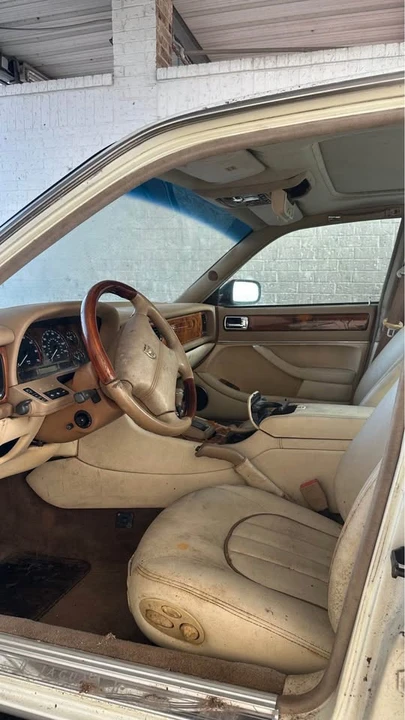 1995 Jaguar X300 XJ - Image 4 of 4