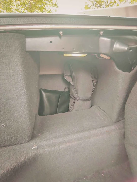 1995 Jaguar XJS - Image 17 of 21