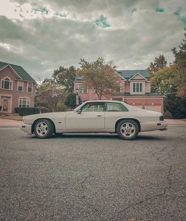 1995 Jaguar XJS - Image 3 of 21