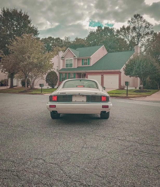 1995 Jaguar XJS - Image 6 of 21