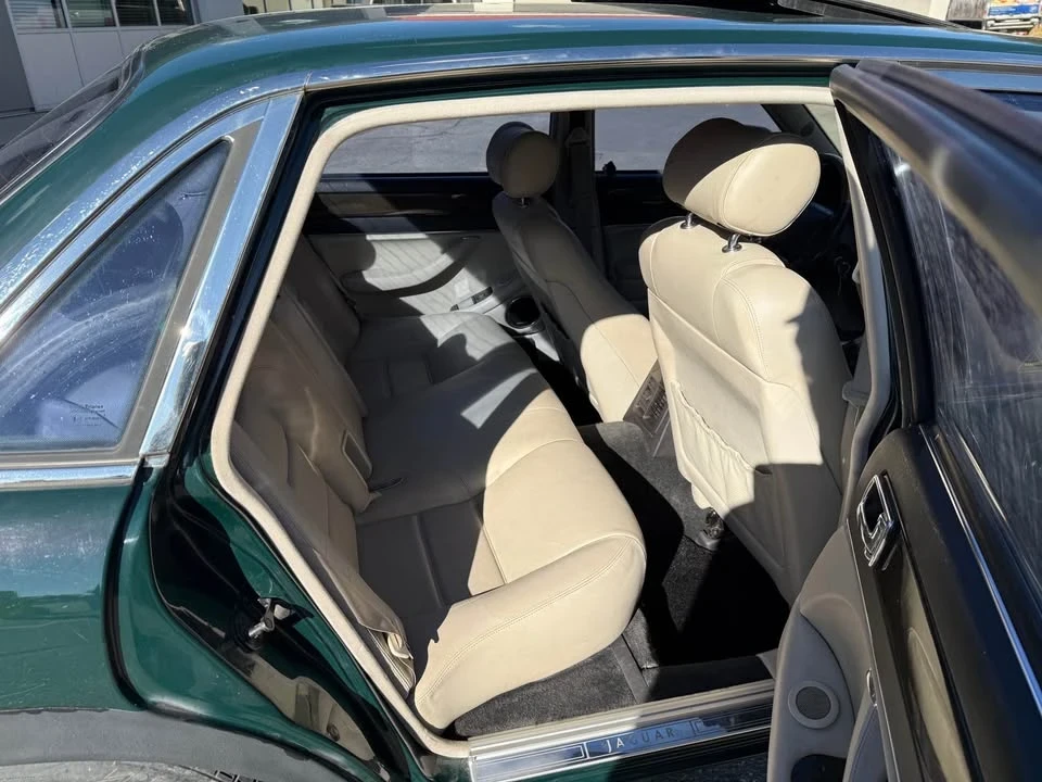 1995 Jaguar X300 XJ - Image 12 of 13