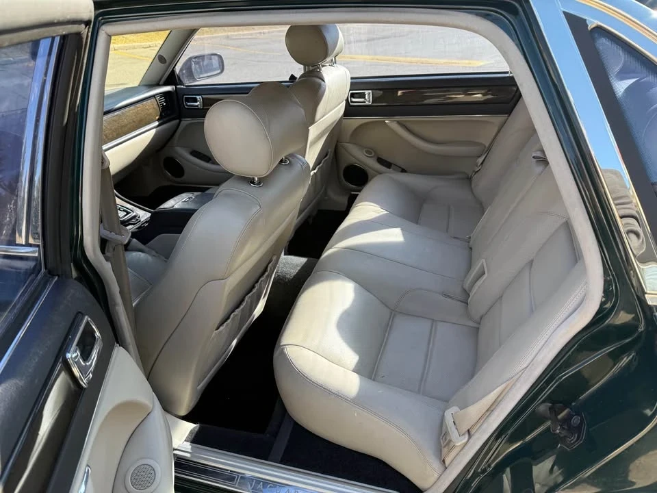 1995 Jaguar X300 XJ - Image 10 of 13