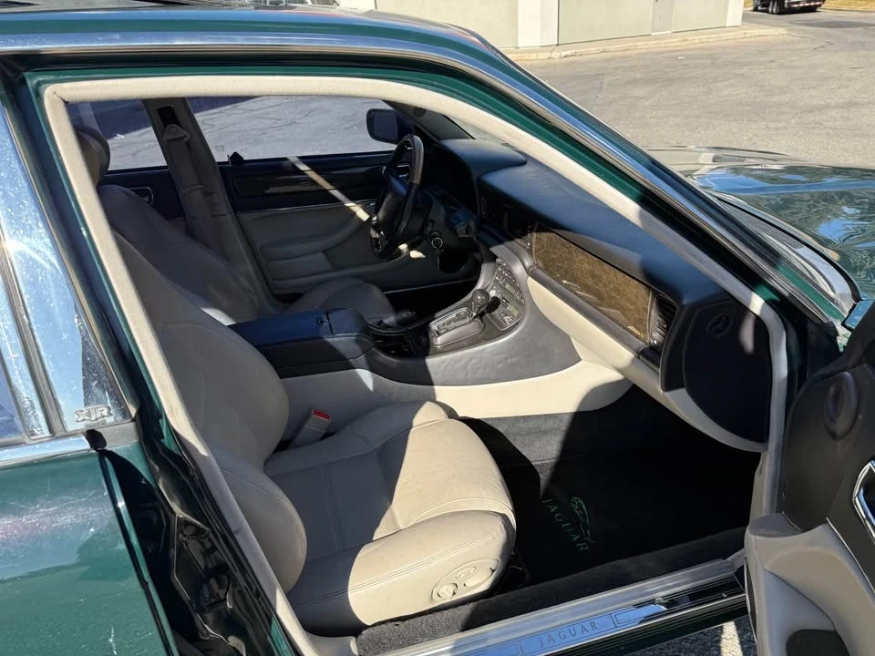 1995 Jaguar X300 XJ - Image 11 of 13