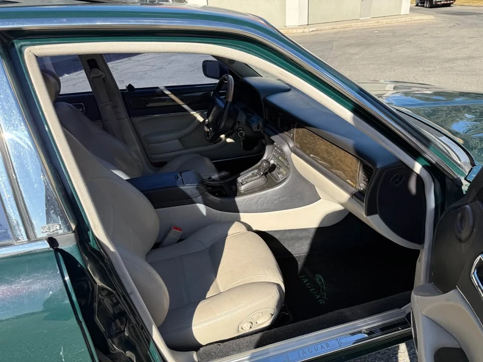 1995 Jaguar X300 XJ - Image 11 of 13