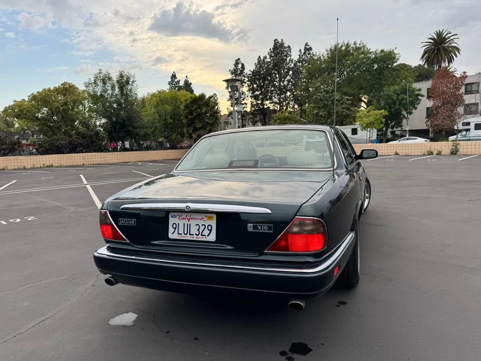 1995 Jaguar X300 XJ - Image 2 of 15