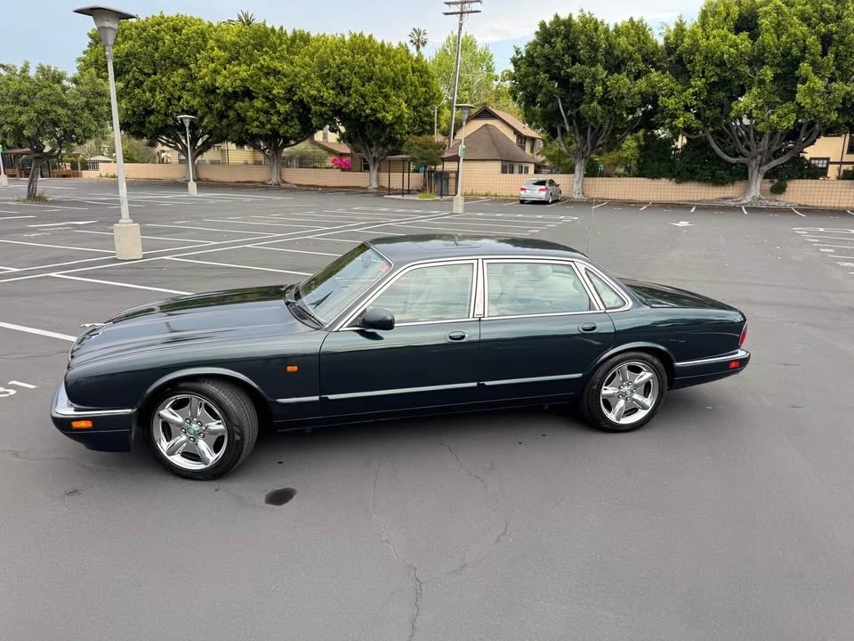 1995 Jaguar X300 XJ - Image 5 of 15