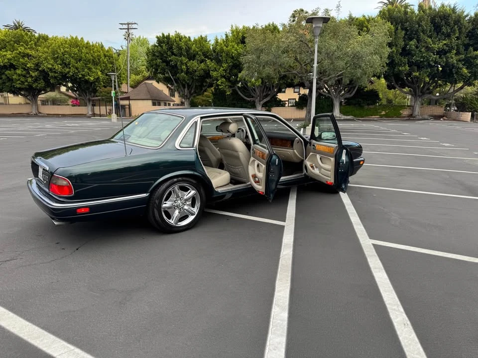 1995 Jaguar X300 XJ - Image 9 of 15