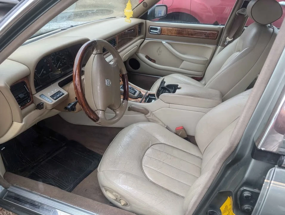 1995 Jaguar X300 XJ - Image 7 of 10